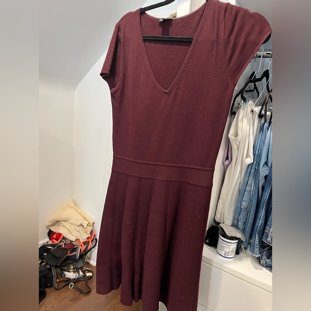 Theory maroon sweater dress